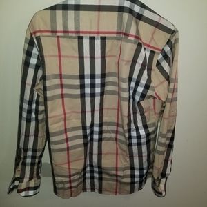 Long sleeve Burberry shirt fit like Medium